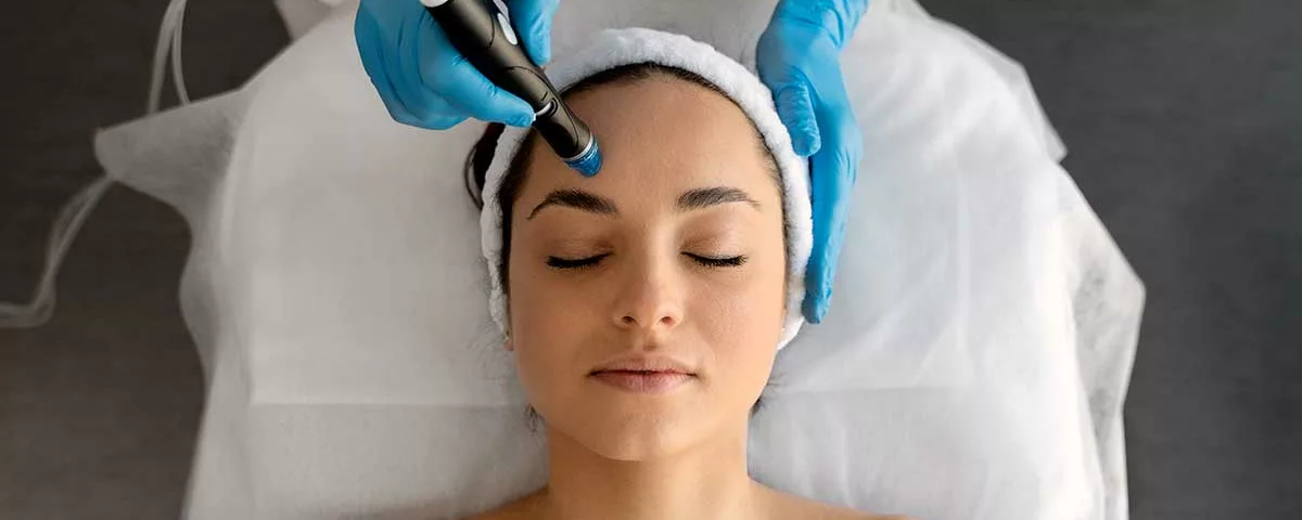 Unlocking Radiance: The Benefits of Professional Facials with In Skin